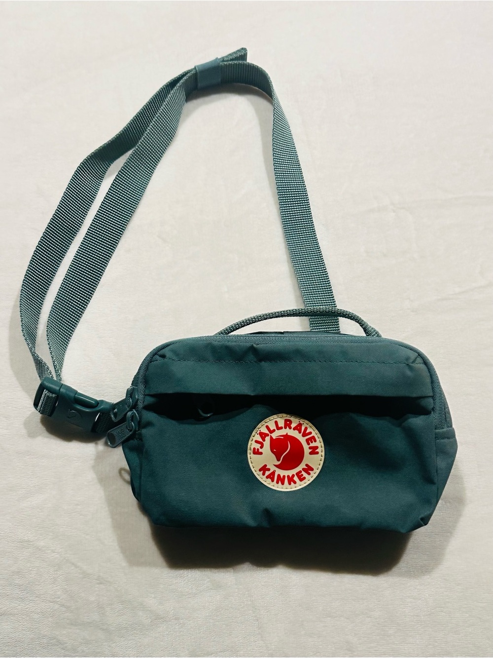 Kånken Teal / Green Crossbody Pouch